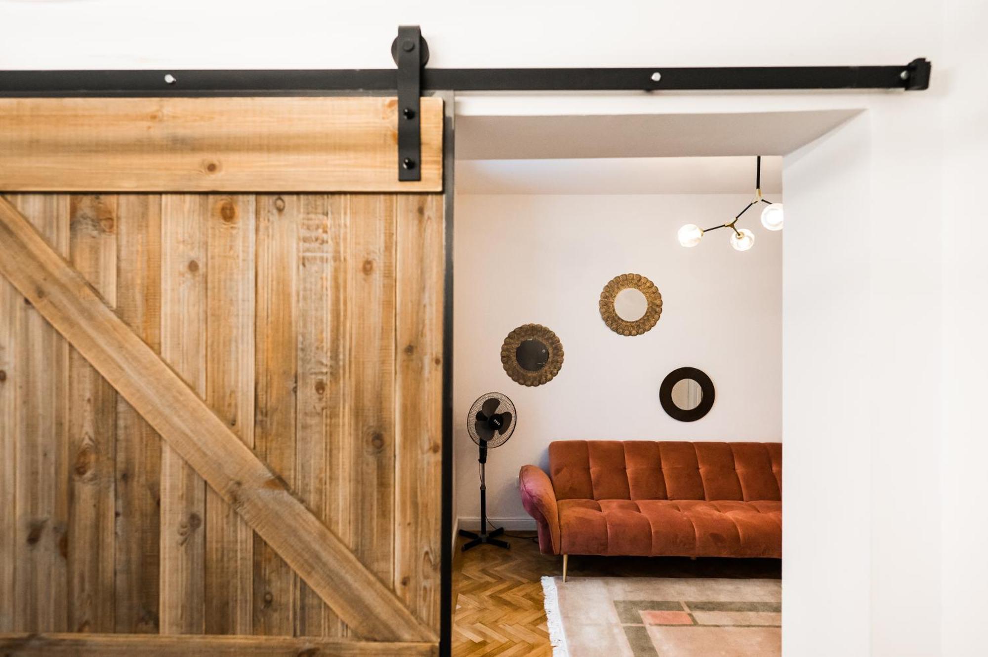 Appartamento Lara'S Loft Braşov Esterno foto