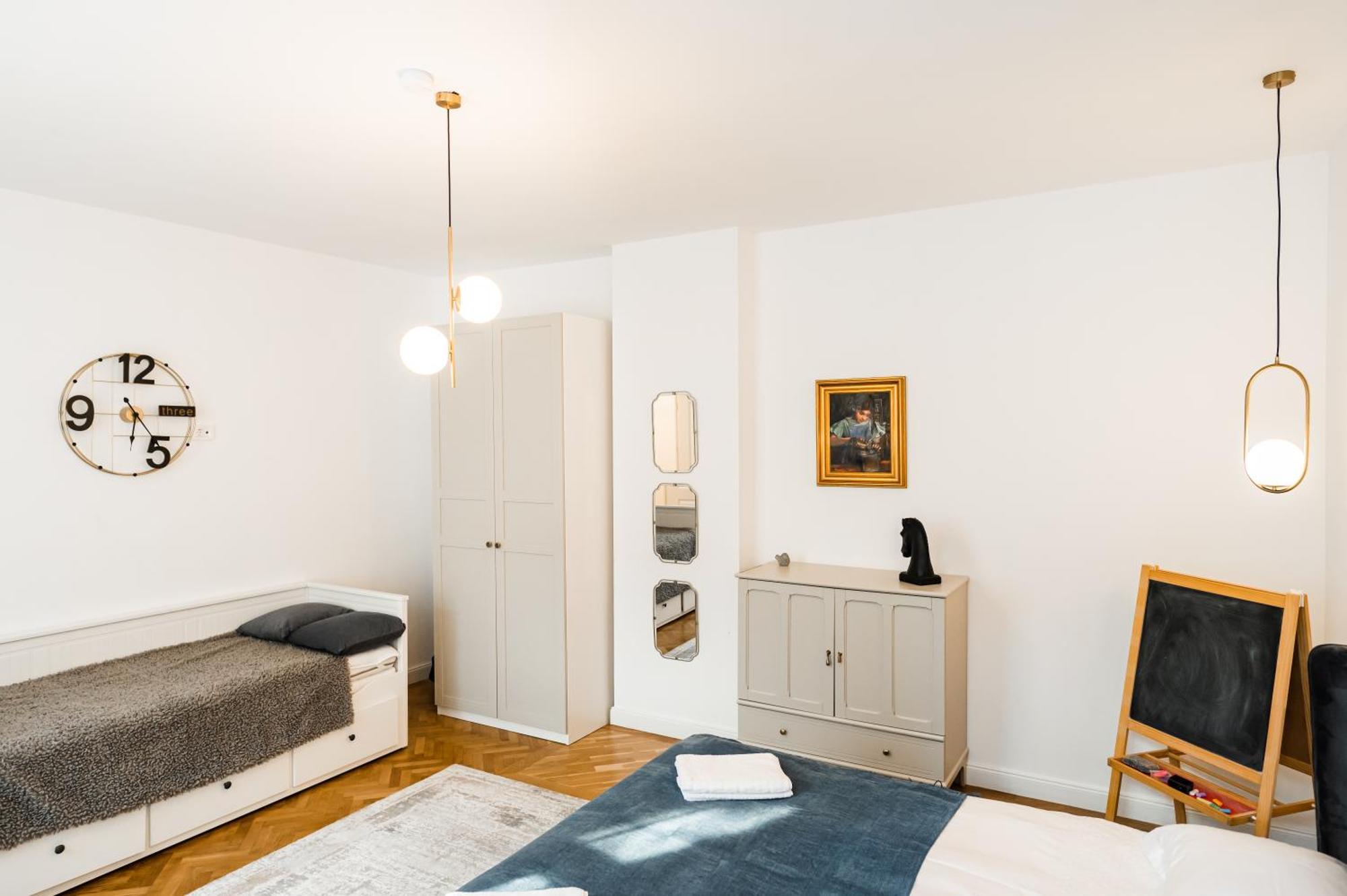 Appartamento Lara'S Loft Braşov Esterno foto